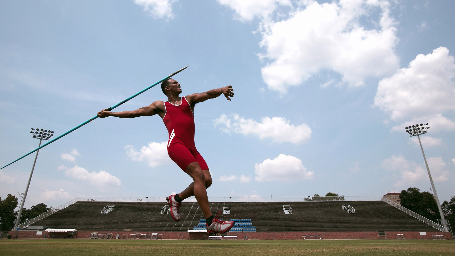 亚洲杯中国足球战胜 球员技战术水平提高，足球亚洲杯中国队怎么样